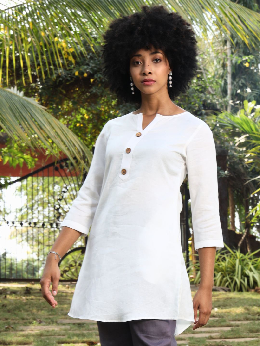 Women's Hemp Kurti with Coco Button